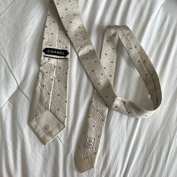 Chanel ecru men’s tie - Picture 8 of 10